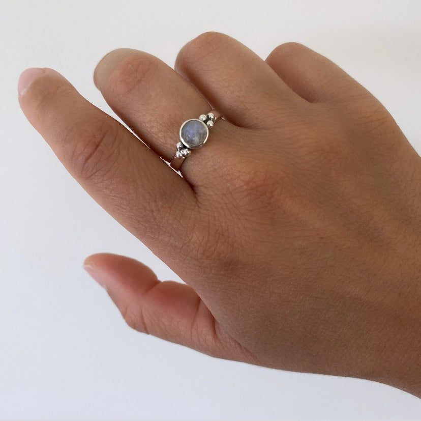 Anillo Viena Piedra Luna
