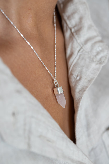 Collar Mini Cuarzo Rosado