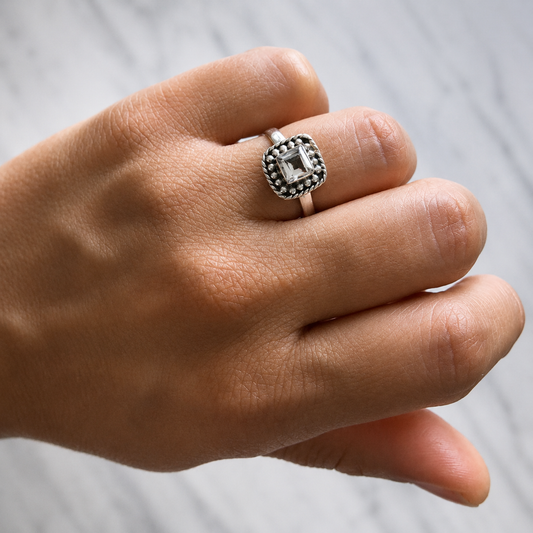 Anillo Dublín Topacio White